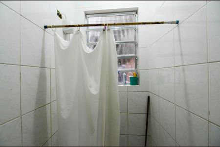 Casa à venda com 300m², 3 quartos e sem vagaBanheiro de Serviço