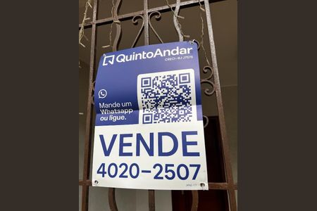 Casa à venda com 300m², 3 quartos e sem vagaFachada
