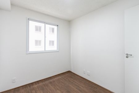 Quarto 1 de apartamento para alugar com 2 quartos, 33m² em Parque Industrial Tomas Edson, São Paulo