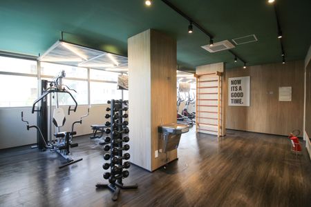 Apartamento para alugar com 75m², 2 quartos e 2 vagas Apartamento para alugar com 75m², 2 quartos e 2 vagasÁrea comum - Academia