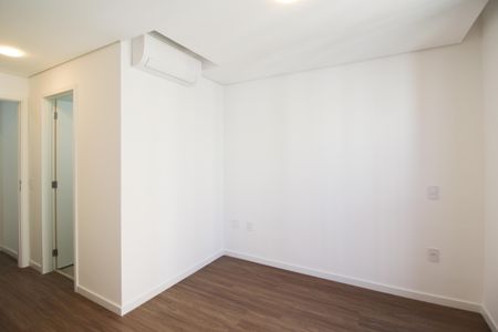 Apartamento para alugar com 75m², 2 quartos e 2 vagas Apartamento para alugar com 75m², 2 quartos e 2 vagasSuíte 1