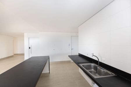 Apartamento à venda com 240m², 4 quartos e 4 vagasCozinha
