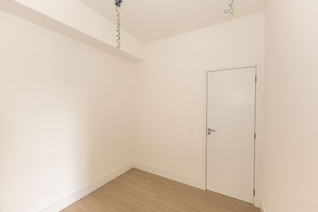 Apartamento à venda com 240m², 4 quartos e 4 vagasCloset da suíte 2