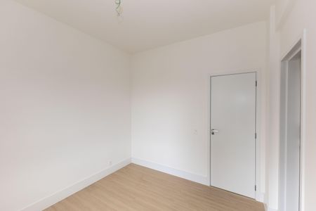 Apartamento à venda com 240m², 4 quartos e 4 vagasSuíte 3