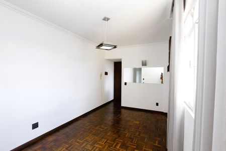 Sala de apartamento para alugar com 2 quartos, 90m² em Prado, Belo Horizonte