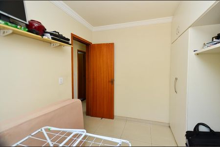 Quarto 1 de apartamento à venda com 3 quartos, 70m² em Grajaú, Belo Horizonte