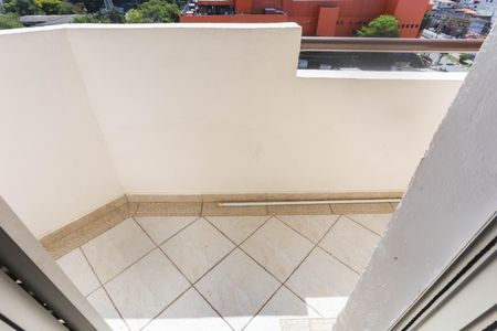 Apartamento à venda com 66m², 2 quartos e 1 vaga Apartamento à venda com 66m², 2 quartos e 1 vagaVaranda do quarto 1
