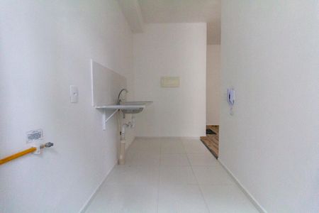 Apartamento para alugar com 42m², 2 quartos e sem vaga Apartamento para alugar com 42m², 2 quartos e sem vagaCozinha e Área de Serviço