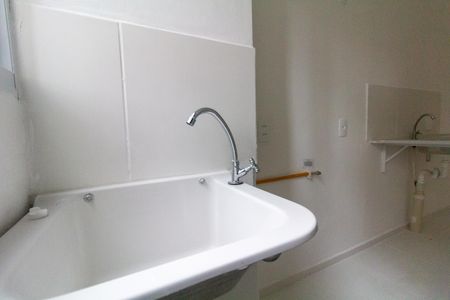 Apartamento para alugar com 42m², 2 quartos e sem vaga Apartamento para alugar com 42m², 2 quartos e sem vagaCozinha e Área de Serviço