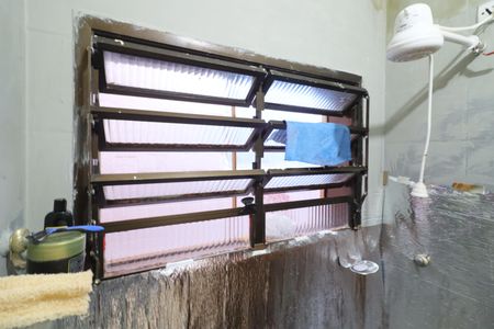 Casa à venda com 200m², 3 quartos e 2 vagasBanheiro 3