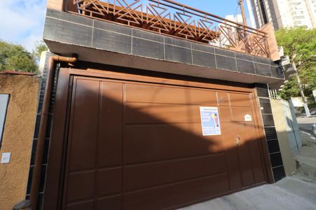 Casa à venda com 200m², 3 quartos e 2 vagasFachada