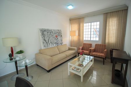 Sala de casa à venda com 3 quartos, 127m² em Parque da Mooca, São Paulo