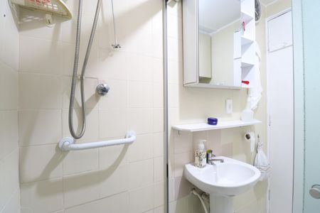 Apartamento à venda com 67m², 2 quartos e sem vagaBanheiro