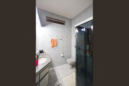 Apartamento à venda com 247m², 4 quartos e 2 vagas Apartamento à venda com 247m², 4 quartos e 2 vagasBanheiro Suite