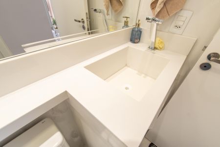 Apartamento à venda com 41m², 2 quartos e sem vaga Apartamento à venda com 41m², 2 quartos e sem vagaBanheiro