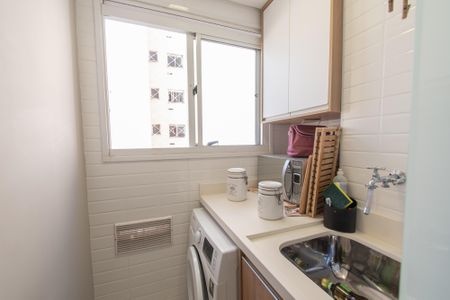 Apartamento à venda com 41m², 2 quartos e sem vaga Apartamento à venda com 41m², 2 quartos e sem vagaÁrea de serviço