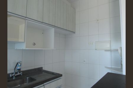 Apartamento à venda com 48m², 2 quartos e 1 vagaCozinha - Área de Serviço