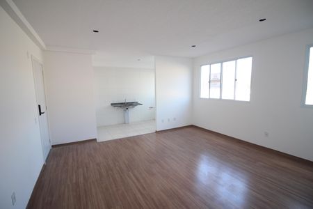 Sala de apartamento para alugar com 1 quarto, 46m² em Novo Riacho, Contagem