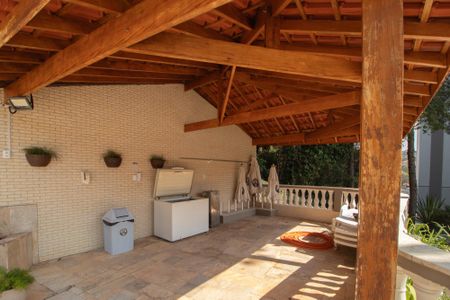 Apartamento para alugar com 100m², 2 quartos e 1 vaga