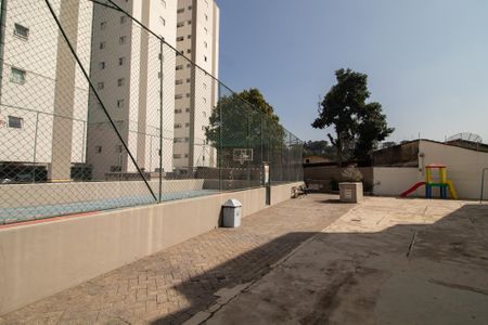 Apartamento para alugar com 100m², 2 quartos e 1 vaga Apartamento para alugar com 100m², 2 quartos e 1 vagaQuadra / playground