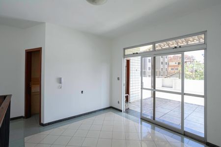 Apartamento à venda com 240m², 4 quartos e 4 vagasCobertura - Sala 2