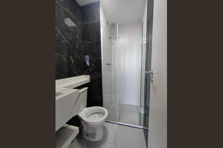 Apartamento para alugar com 38m², 2 quartos e sem vaga Apartamento para alugar com 38m², 2 quartos e sem vagaBanheiro