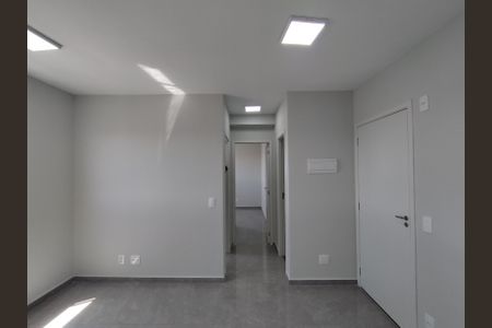 Apartamento para alugar com 38m², 2 quartos e sem vaga Apartamento para alugar com 38m², 2 quartos e sem vagaSala