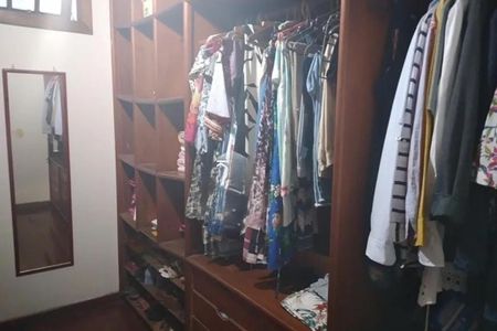 Casa de Condomínio à venda com 4 quartos, 300m² em Taquara, Rio de Janeiro