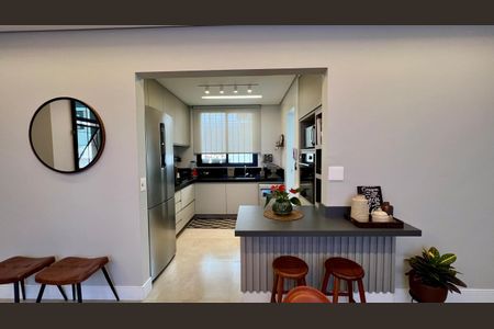 Apartamento à venda com 85m², 3 quartos e 2 vagas Apartamento à venda com 85m², 3 quartos e 2 vagascozinha