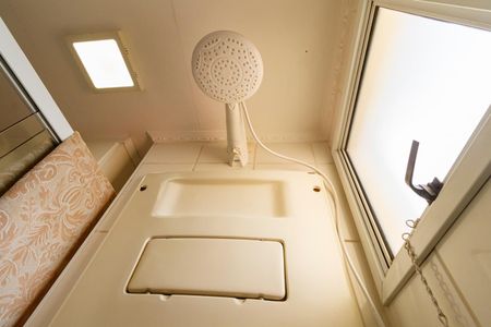 Apartamento à venda com 52m², 2 quartos e 1 vaga Apartamento à venda com 52m², 2 quartos e 1 vagaBanheiro