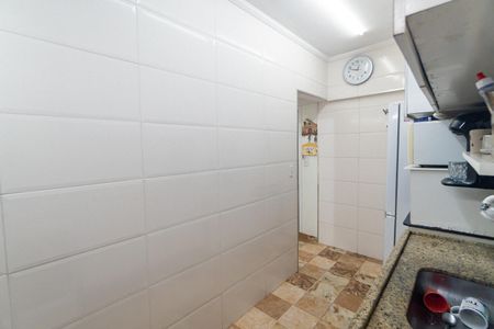 Apartamento à venda com 68m², 2 quartos e 1 vaga Apartamento à venda com 68m², 2 quartos e 1 vagaCozinha e Área de Serviço