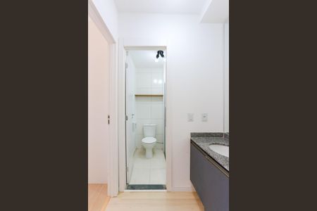 Apartamento para alugar com 35m², 2 quartos e sem vaga Apartamento para alugar com 35m², 2 quartos e sem vagaBanheiro Social