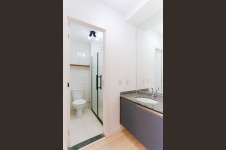 Apartamento para alugar com 35m², 2 quartos e sem vaga Apartamento para alugar com 35m², 2 quartos e sem vagaBanheiro Social