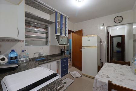 Casa à venda com 119m², 2 quartos e 2 vagasCozinha 1