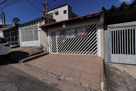 Casa à venda com 119m², 2 quartos e 2 vagasFachada