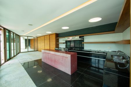 Apartamento à venda com 705m², 5 quartos e 6 vagas Apartamento à venda com 705m², 5 quartos e 6 vagasESPACO GOURMET