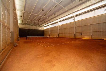 Apartamento à venda com 705m², 5 quartos e 6 vagas Apartamento à venda com 705m², 5 quartos e 6 vagasQUADRA DE TENIS