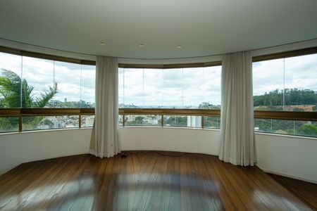 Apartamento à venda com 705m², 5 quartos e 6 vagas Apartamento à venda com 705m², 5 quartos e 6 vagasQUARTO2