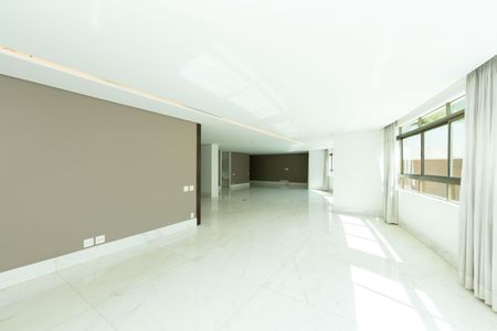 Apartamento à venda com 705m², 5 quartos e 6 vagas Apartamento à venda com 705m², 5 quartos e 6 vagasSALA