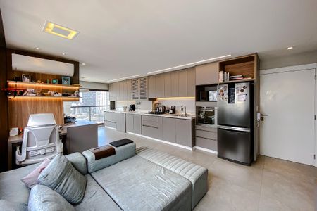 Sala de apartamento à venda com 2 quartos, 72m² em Vila Dom Pedro I, São Paulo