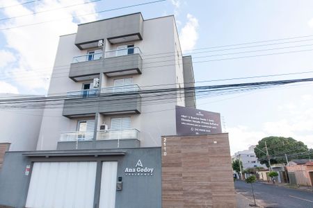 Apartamento para alugar com 48m², 2 quartos e 1 vagaFachada