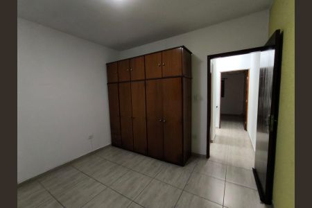 Quarto de casa para alugar com 2 quartos, 80m² em Jardim Santa Ines, Guarulhos