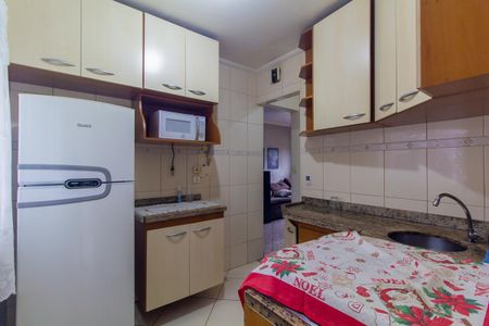 Cozinha de apartamento à venda com 2 quartos, 50m² em Vila Industrial, São Paulo