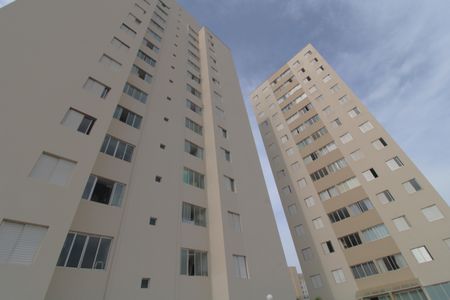Apartamento à venda com 69m², 3 quartos e 2 vagasFachada