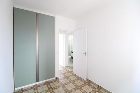 Apartamento à venda com 69m², 3 quartos e 2 vagasQuarto 2