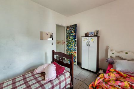 Casa à venda com 188m², 2 quartos e 2 vagas Casa à venda com 188m², 2 quartos e 2 vagasQuarto 2