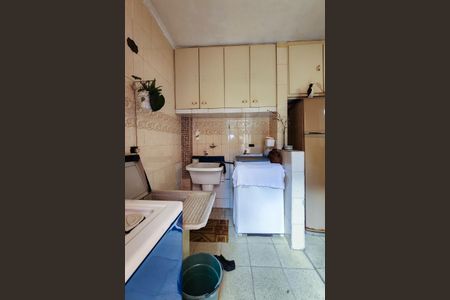 Casa à venda com 188m², 2 quartos e 2 vagas Casa à venda com 188m², 2 quartos e 2 vagasÁrea de Serviço