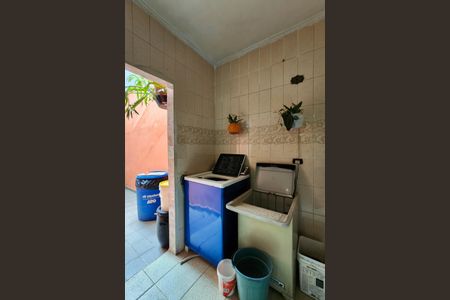 Casa à venda com 188m², 2 quartos e 2 vagas Casa à venda com 188m², 2 quartos e 2 vagasÁrea de Serviço