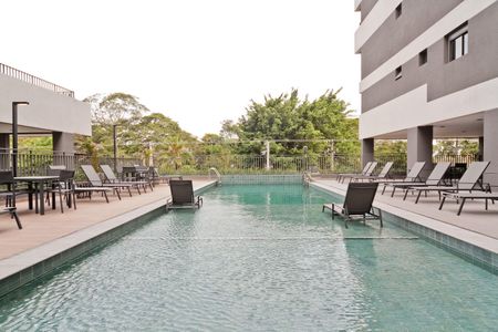 Apartamento à venda com 96m², 3 quartos e 1 vaga Apartamento à venda com 96m², 3 quartos e 1 vagaÁrea comum - Piscina