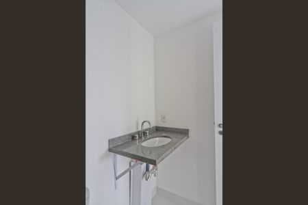 Apartamento à venda com 96m², 3 quartos e 1 vaga Apartamento à venda com 96m², 3 quartos e 1 vagaBanheiro